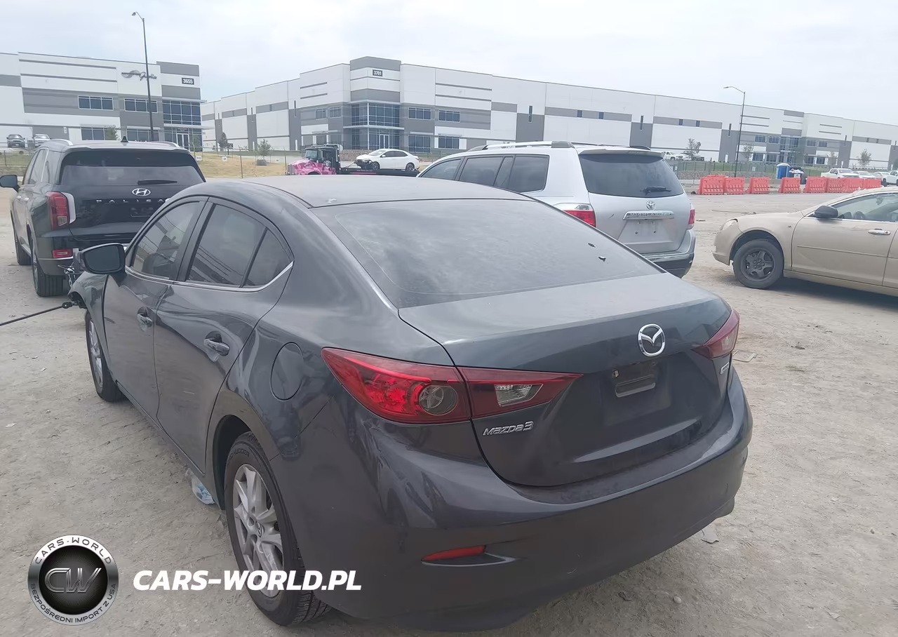 2016 Mazda Mazda3 I Sport VIN:JM1BM1U76G1283695 - 3