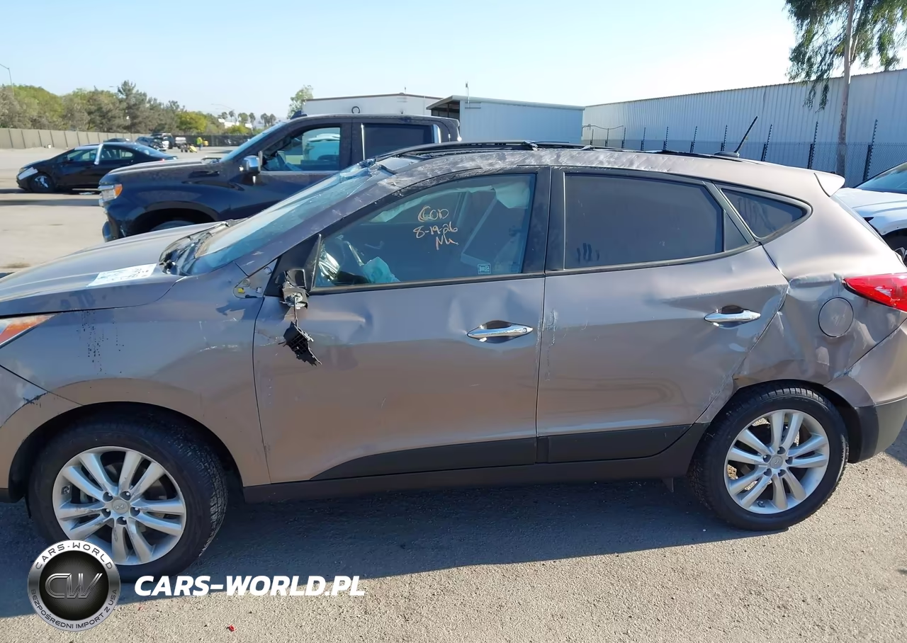 2012 Hyundai Tucson Limited VIN:KM8JU3AC3CU462564 - 11