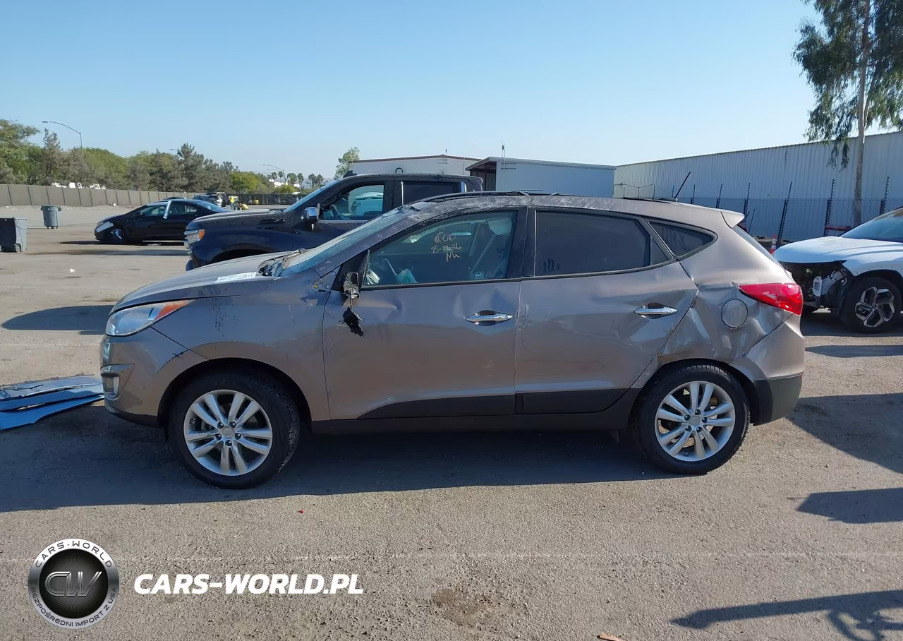 2012 Hyundai Tucson Limited VIN:KM8JU3AC3CU462564 - 16