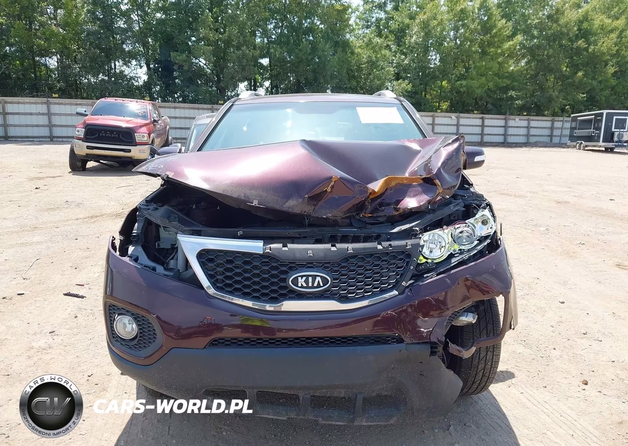 2012 Kia Sorento Lx VIN:5XYKT3A69CG203049 - 13