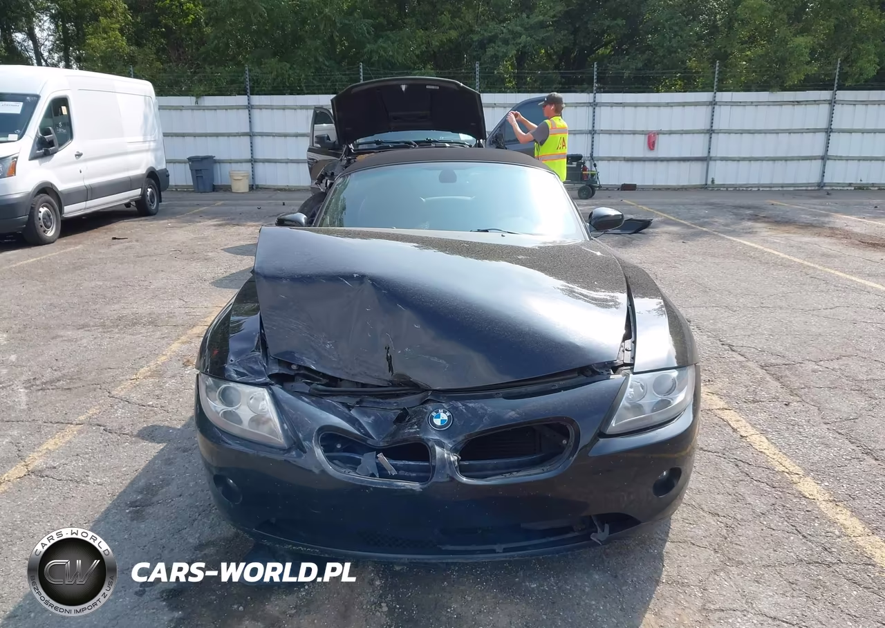 2005 BMW Z4 3.0I VIN:4USBT53575LT27824 - 12