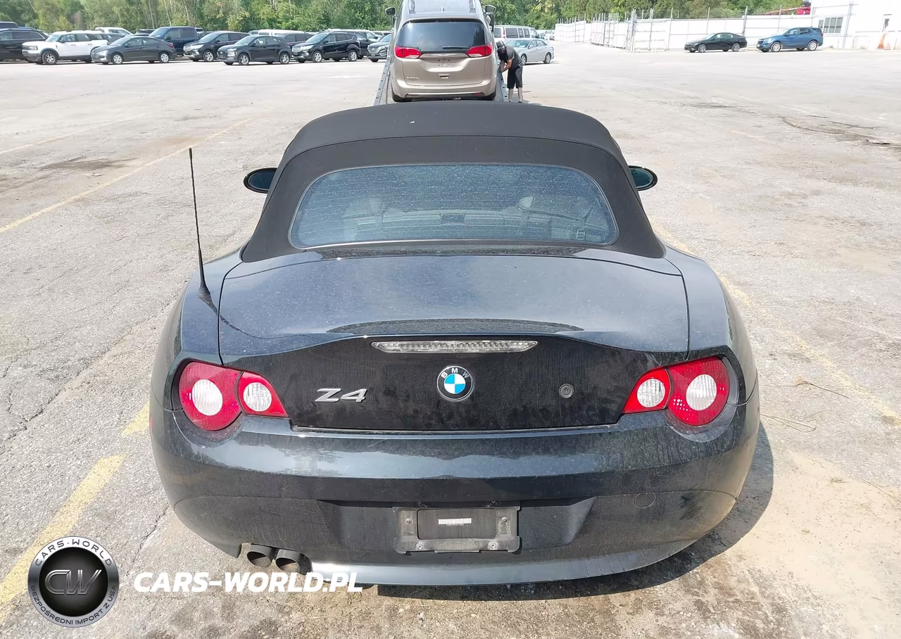 2005 BMW Z4 3.0I VIN:4USBT53575LT27824 - 16