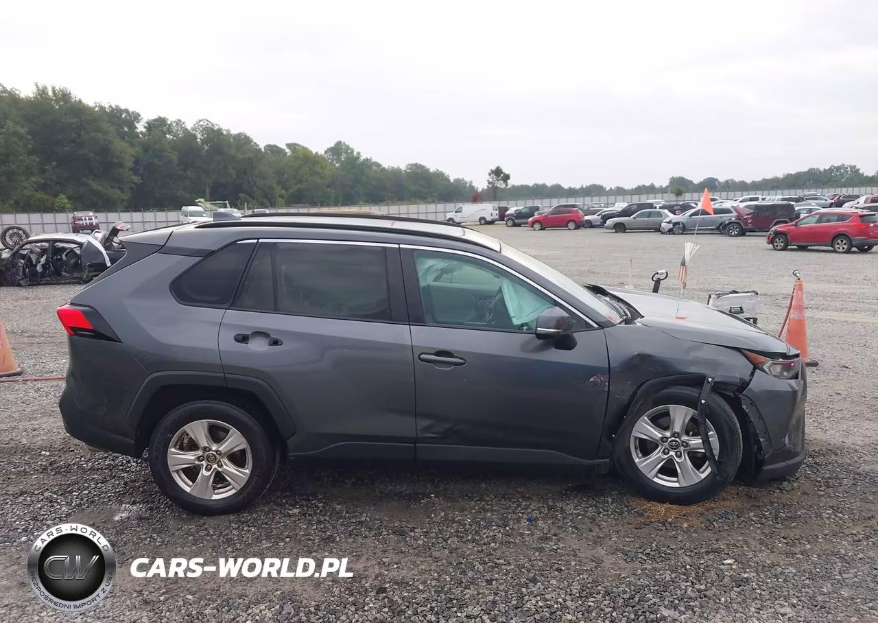 2019 Toyota Rav4 Xle VIN:2T3W1RFV0KC010817 - 13
