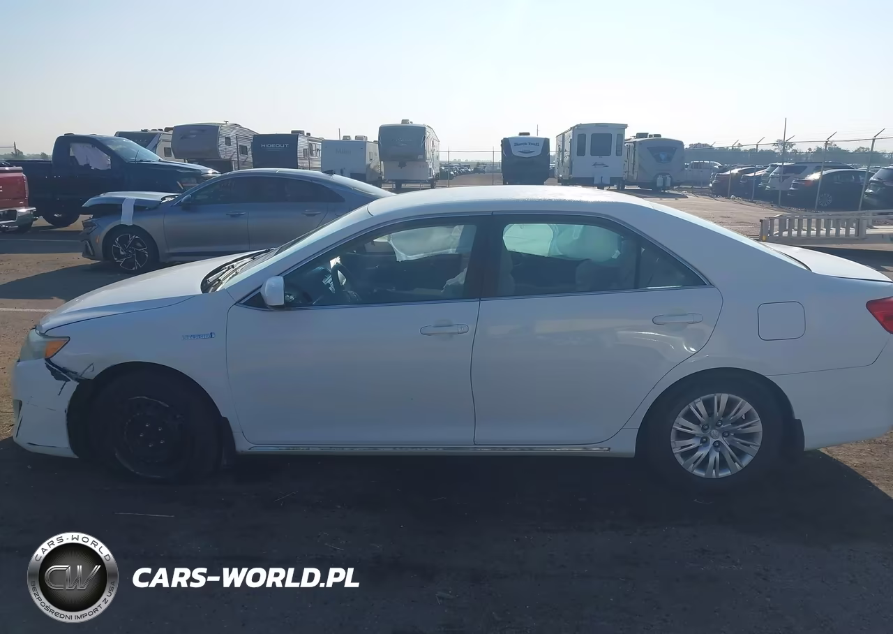 2013 Toyota Camry Hybrid Le VIN:4T1BD1FKXDU083894 - 14