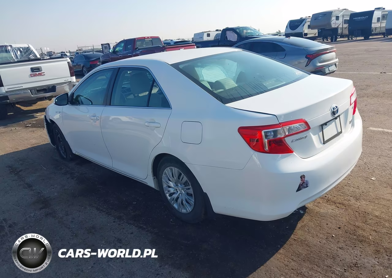 2013 Toyota Camry Hybrid Le VIN:4T1BD1FKXDU083894 - 3