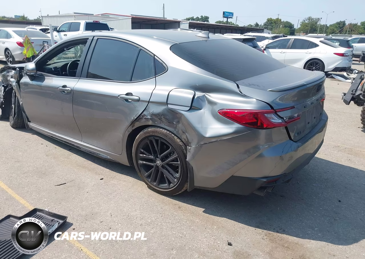 2026 Toyota Camry Se VIN:4T1DAACK4TU694556 - 3