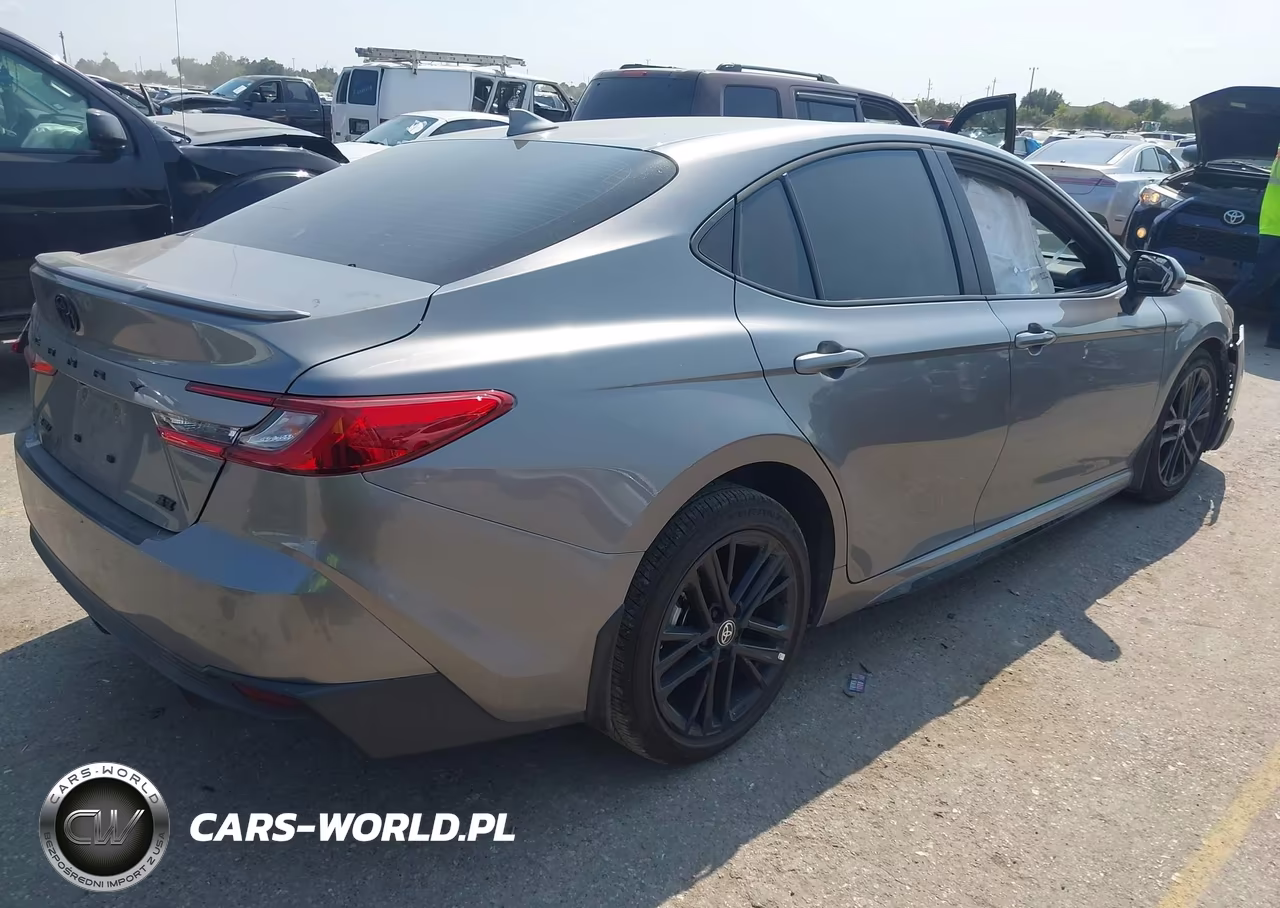 2026 Toyota Camry Se VIN:4T1DAACK4TU694556 - 4