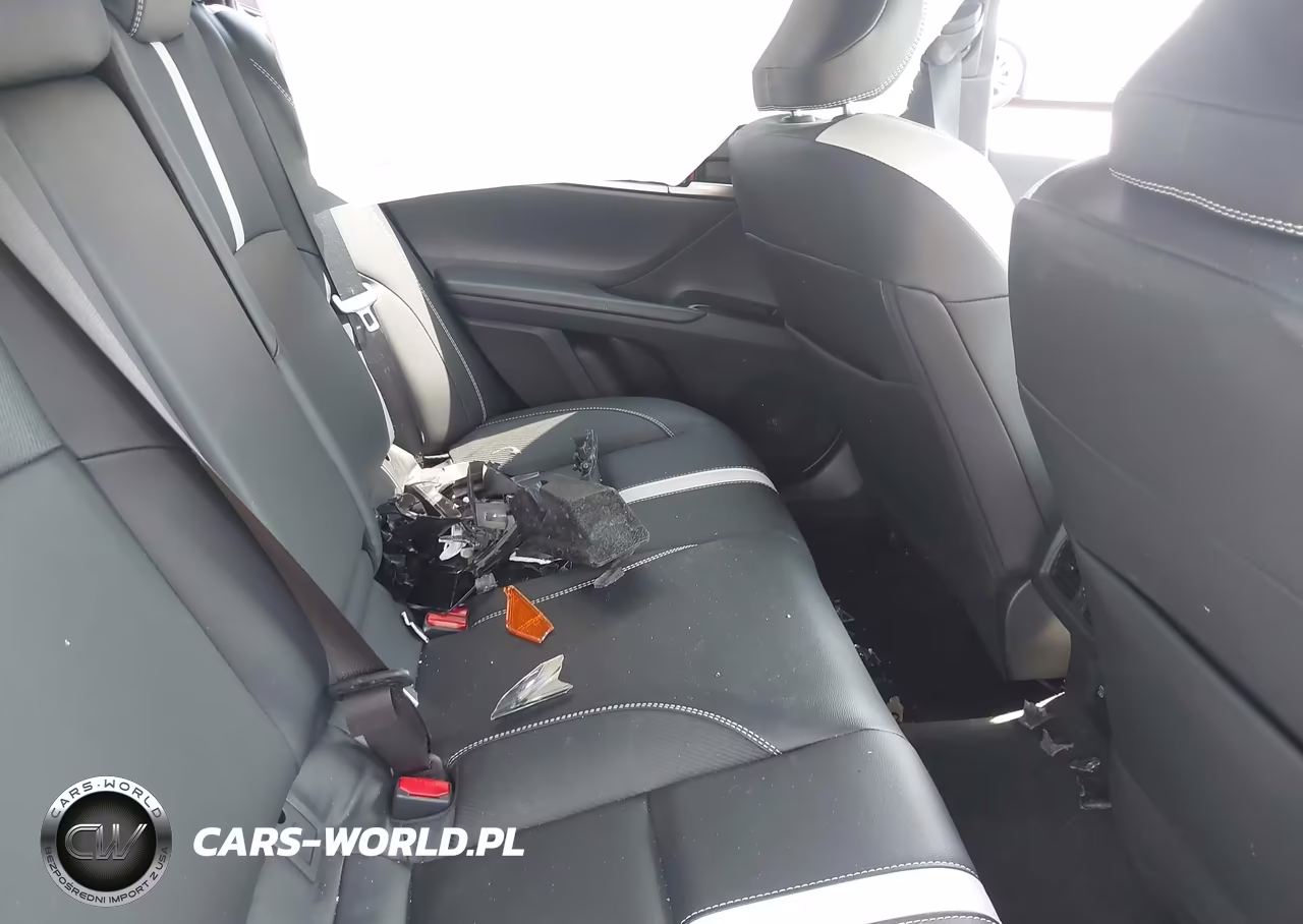 2026 Toyota Camry Se VIN:4T1DAACK4TU694556 - 8