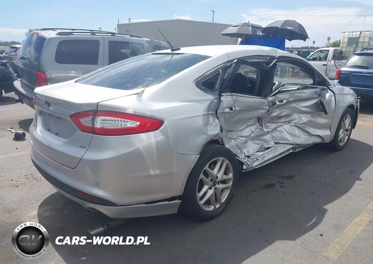 2014 Ford Fusion Se VIN:3FA6P0H71ER221899 - 4