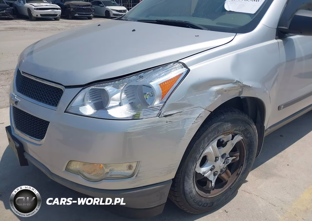 2010 Chevrolet Traverse Ls VIN:1GNLREED1AS126618 - 6