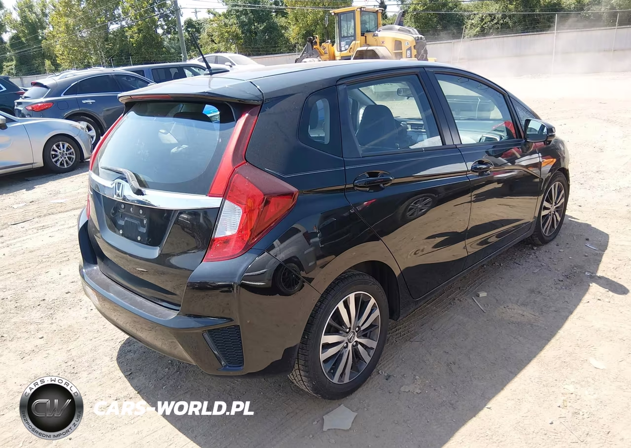 2015 Honda Fit Ex VIN:3HGGK5H81FM706630 - 4