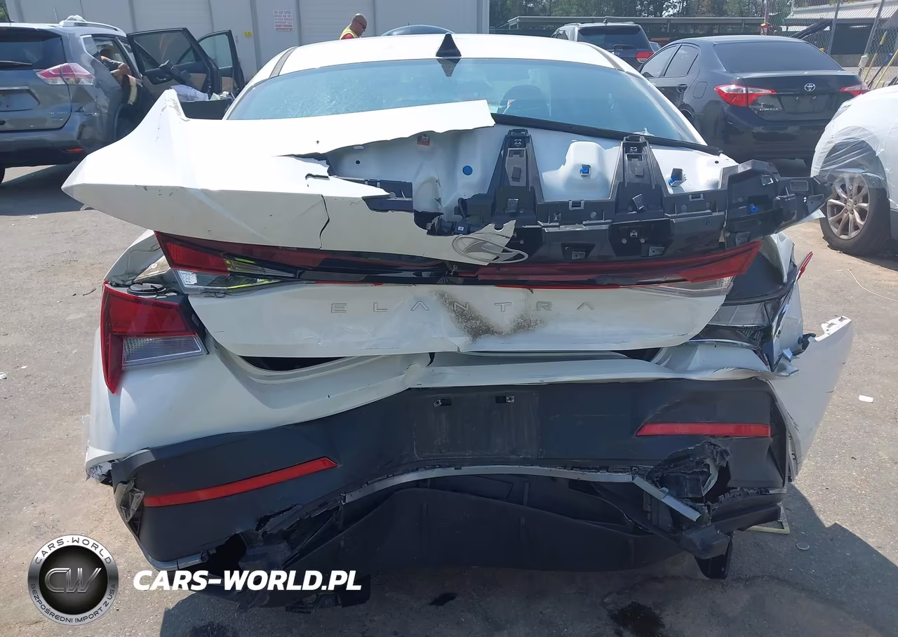 2024 Hyundai Elantra Sel VIN:KMHLM4DG7RU752604 - 6