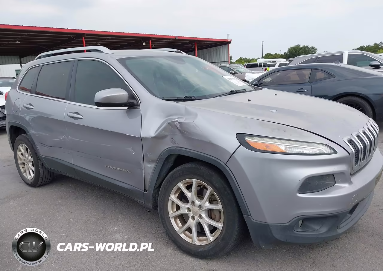 2014 Jeep Cherokee Latitude VIN:1C4PJLCS0EW103224 - 18