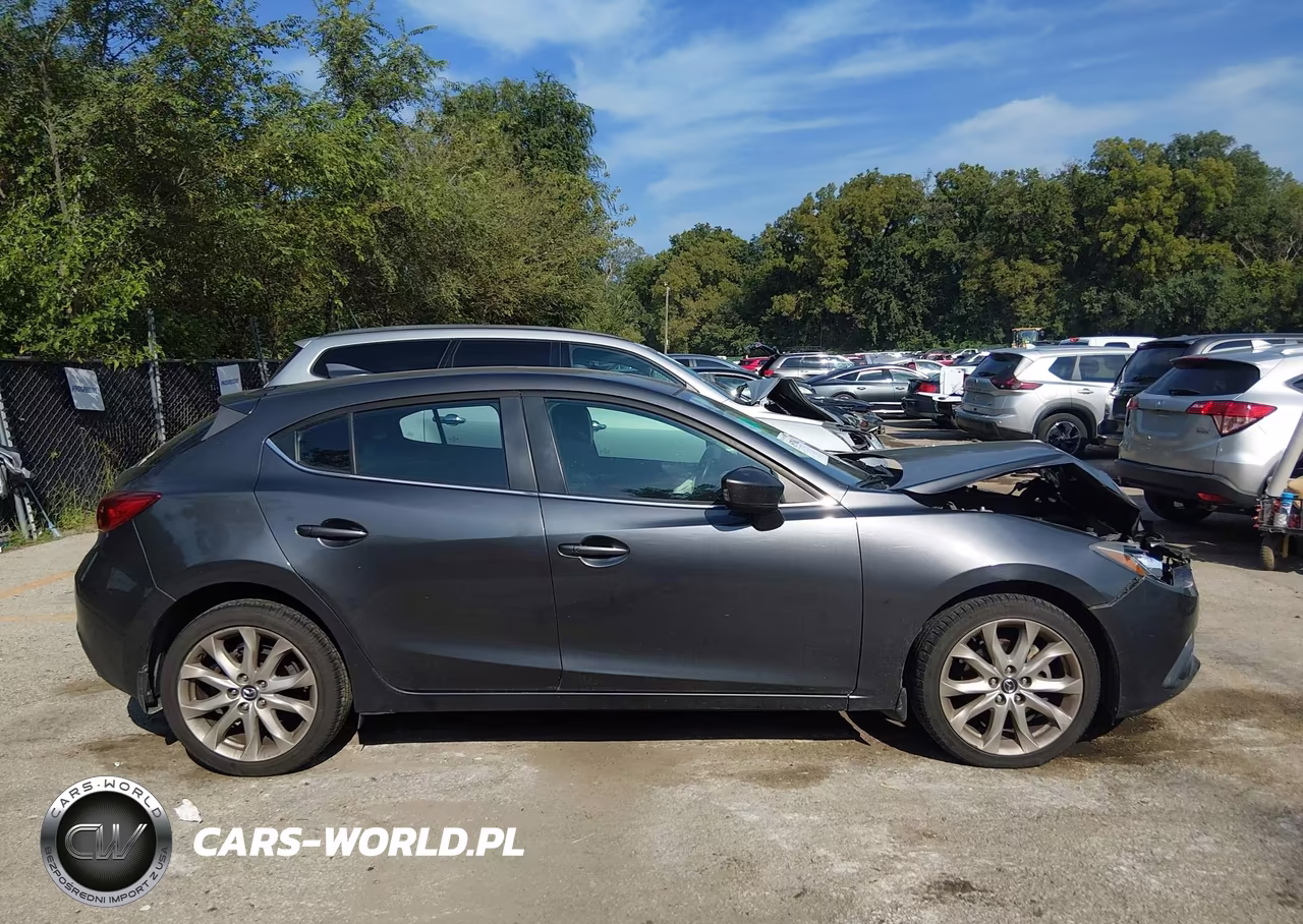 2016 Mazda Mazda3 S Touring VIN:JM1BM1M38G1340055 - 13
