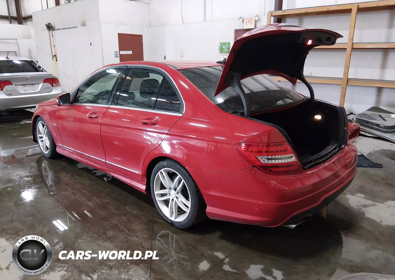 2012 Mercedes-Benz C 250 Luxury-Sport VIN:WDDGF4HB6CA599274 - 3