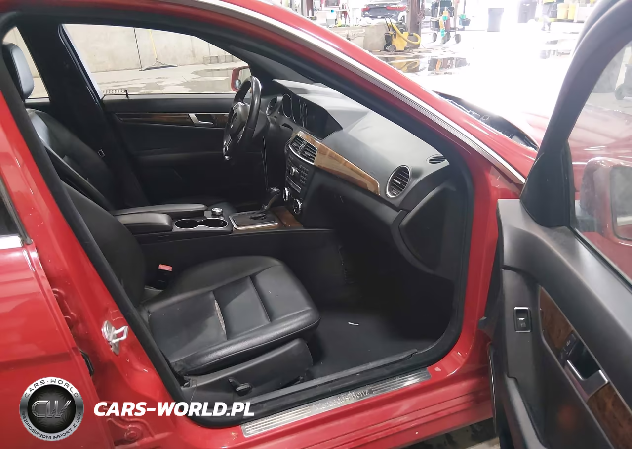 2012 Mercedes-Benz C 250 Luxury-Sport VIN:WDDGF4HB6CA599274 - 5