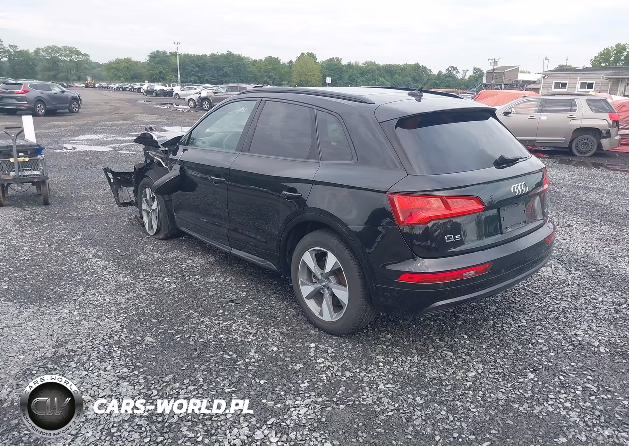 2020 Audi Q5 Premium 45 Tfsi Quattro S Tronic-Titanium Premium 45 Tfsi Quattro S Tronic VIN:WA1ANAFY2L2091722 - 3