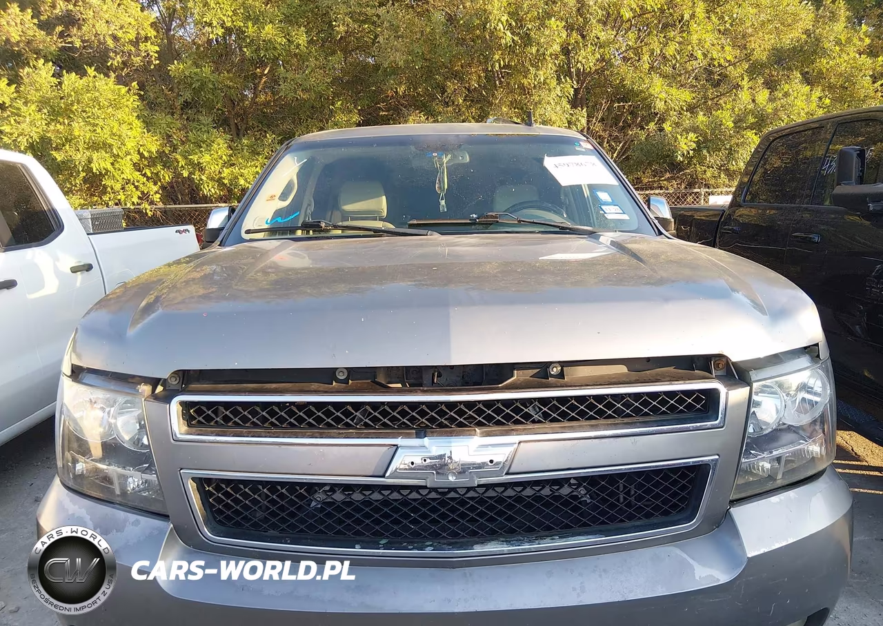 2009 Chevrolet Tahoe Ltz VIN:1GNFC330X9R121214 - 12