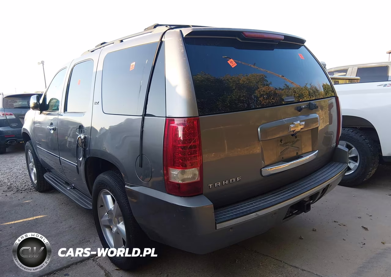 2009 Chevrolet Tahoe Ltz VIN:1GNFC330X9R121214 - 3