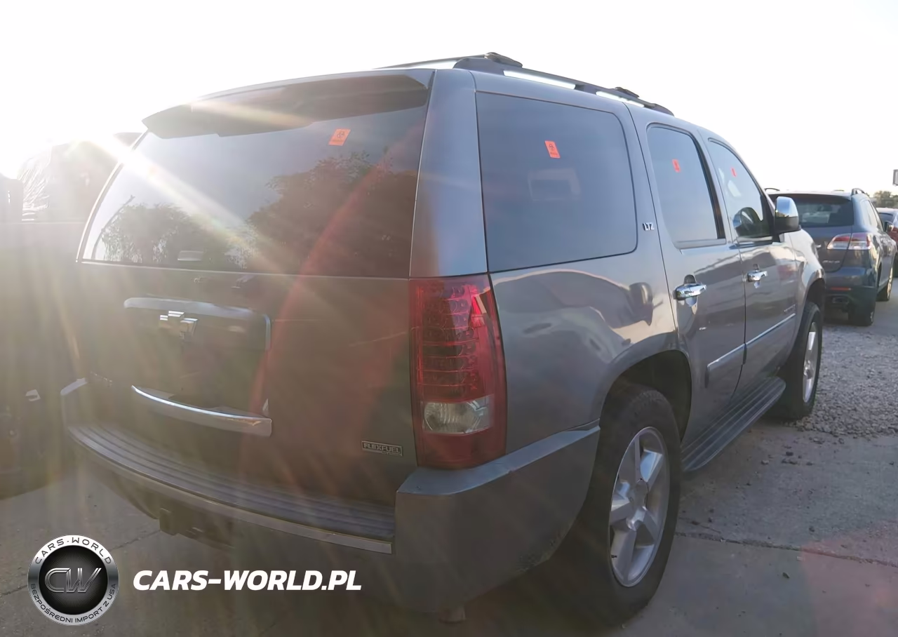 2009 Chevrolet Tahoe Ltz VIN:1GNFC330X9R121214 - 4