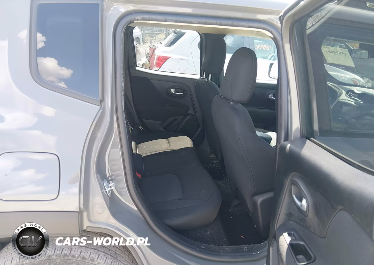2020 Jeep Renegade Upland 4X4 VIN:ZACNJBAB5LPL21428 - 8