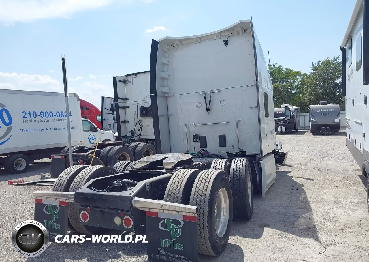 2023 Peterbilt 579 VIN:1XPBD49X1PD854369 - 13