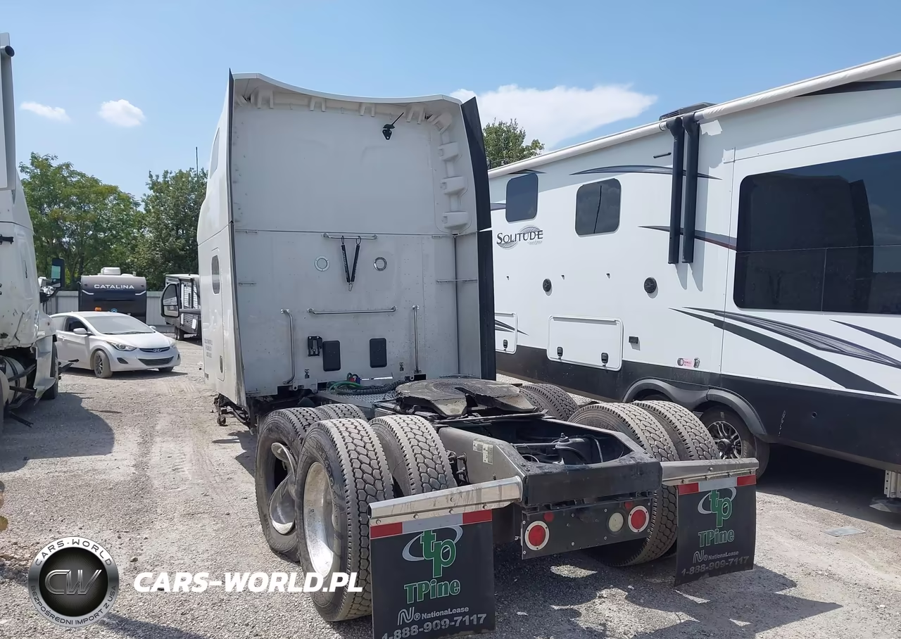 2023 Peterbilt 579 VIN:1XPBD49X1PD854369 - 3