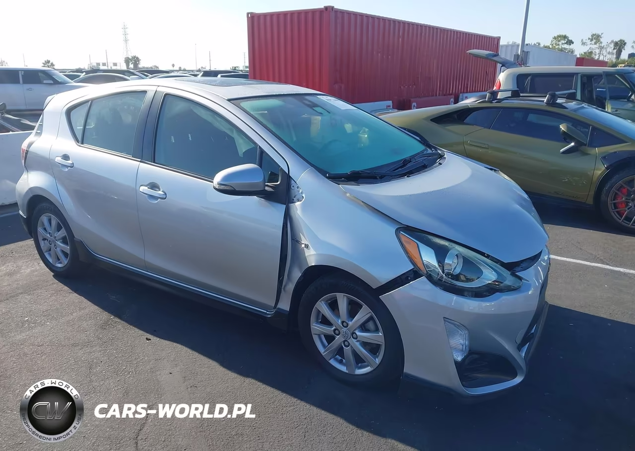 2017 Toyota Prius C Three