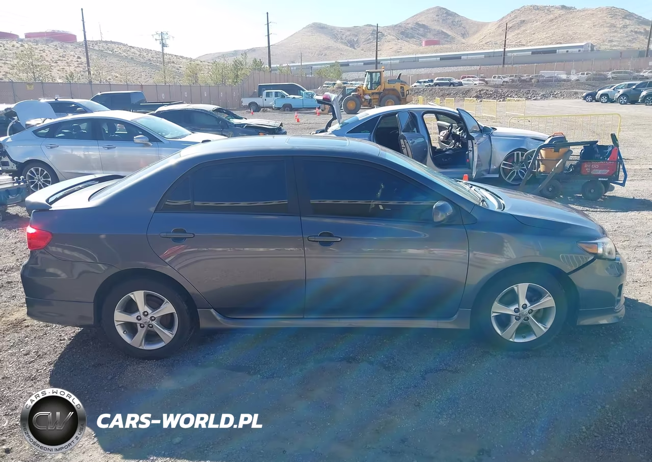 2011 Toyota Corolla S VIN:2T1BU4EE5BC569668 - 13