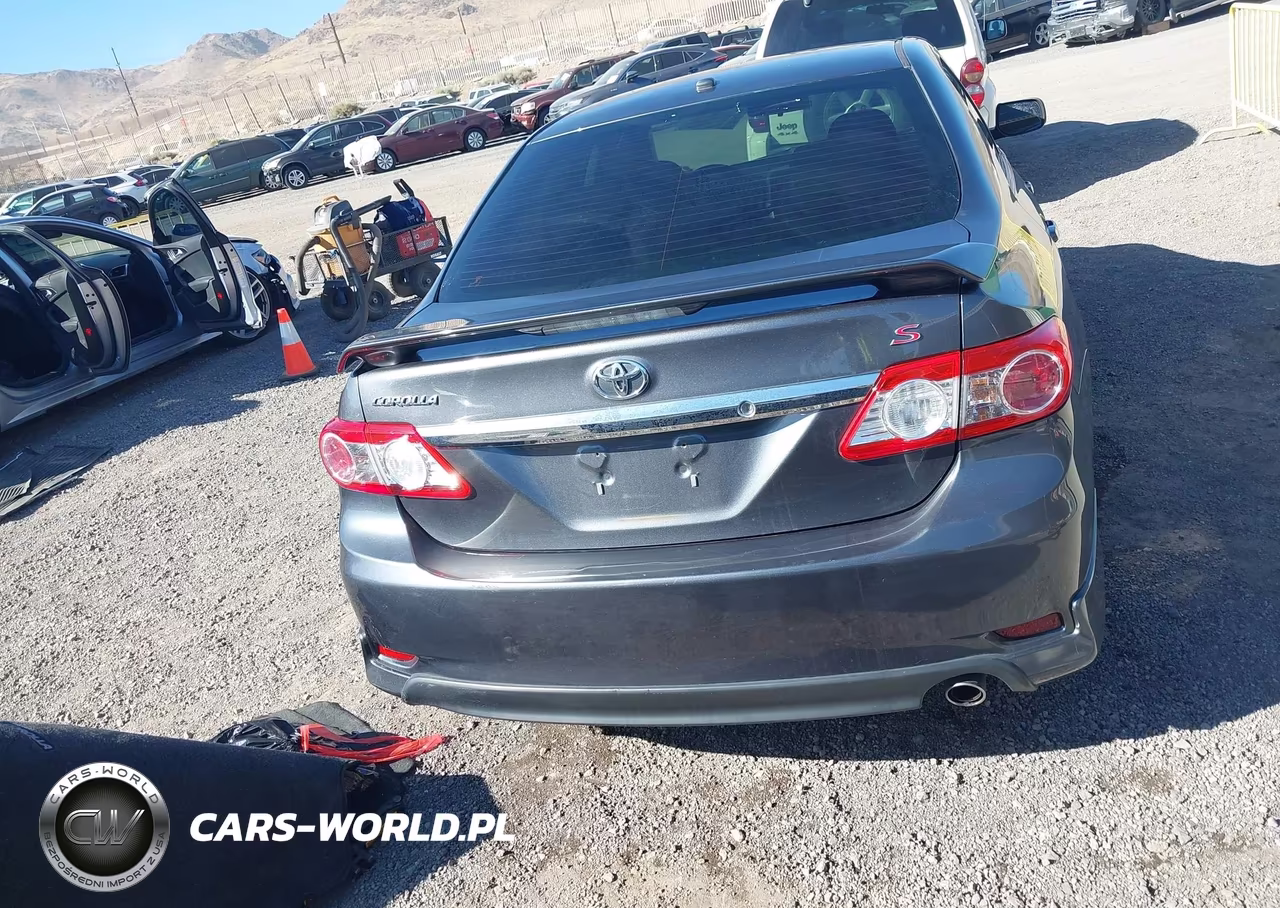 2011 Toyota Corolla S VIN:2T1BU4EE5BC569668 - 16