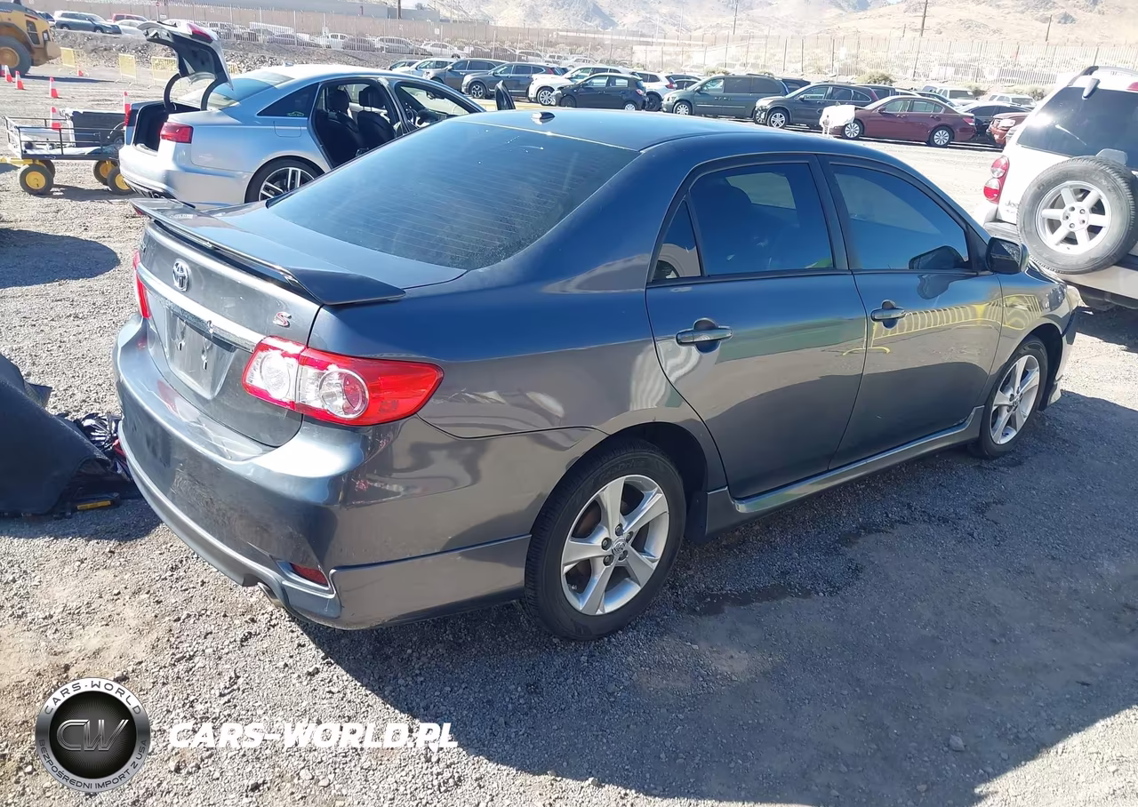2011 Toyota Corolla S VIN:2T1BU4EE5BC569668 - 4
