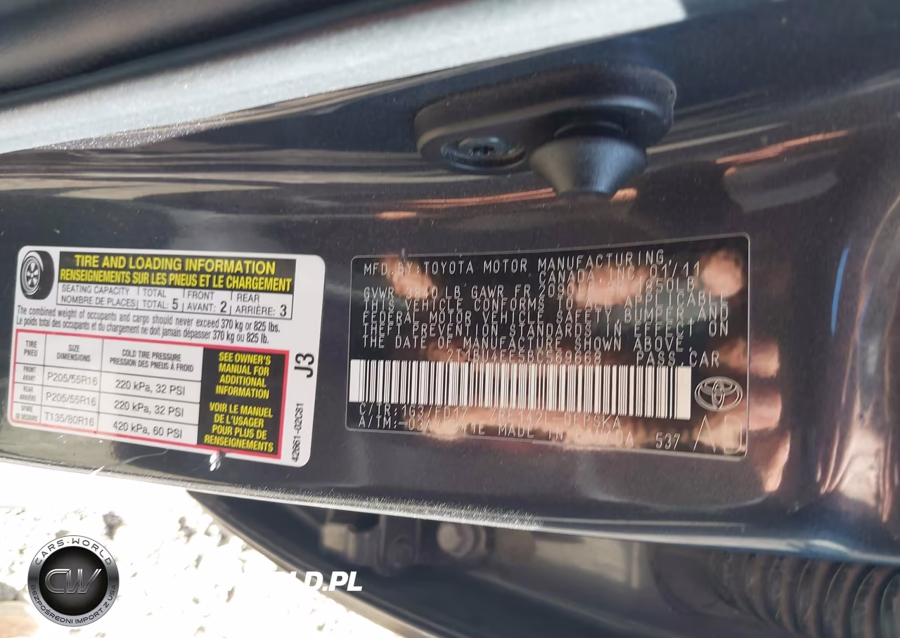 2011 Toyota Corolla S VIN:2T1BU4EE5BC569668 - 9
