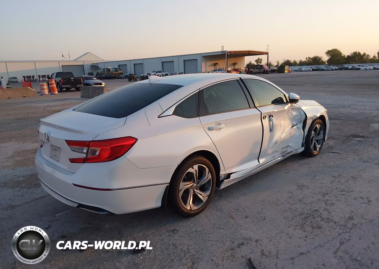 2018 Honda Accord Ex VIN:1HGCV1F47JA141319 - 4