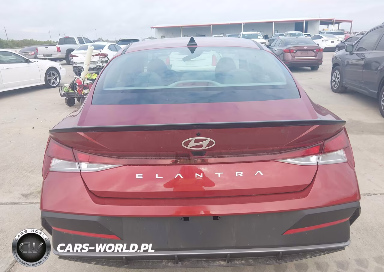 2025 Hyundai Elantra Sel Sport VIN:KMHLM4DG0SU025956 - 16