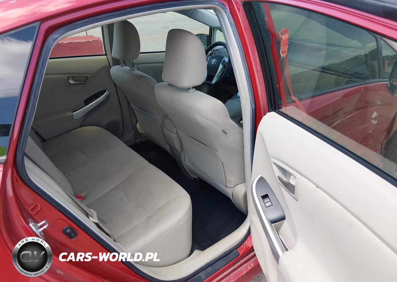 2013 Toyota Prius Three VIN:JTDKN3DU0D5579458 - 8