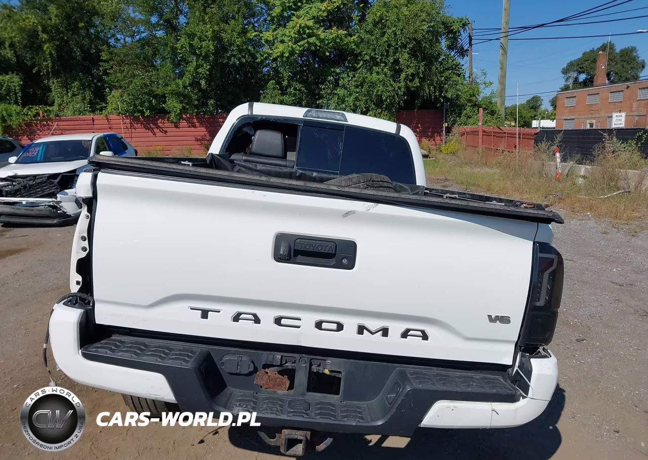 2018 Toyota Tacoma Sr5 VIN:5TFDZ5BN7JX035902 - 16