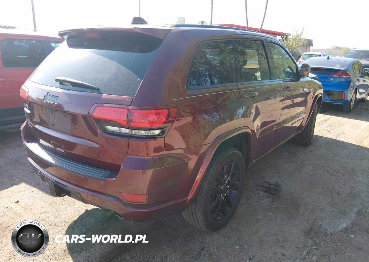 2021 Jeep Grand Cherokee Laredo X 4X4 VIN:1C4RJFAGXMC531553 - 4