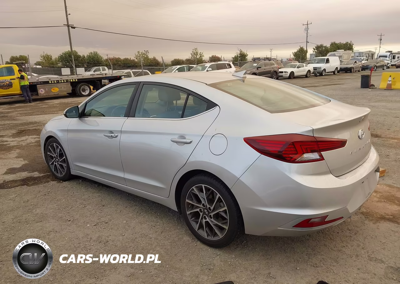 2019 Hyundai Elantra Limited VIN:5NPD84LF6KH401348 - 3