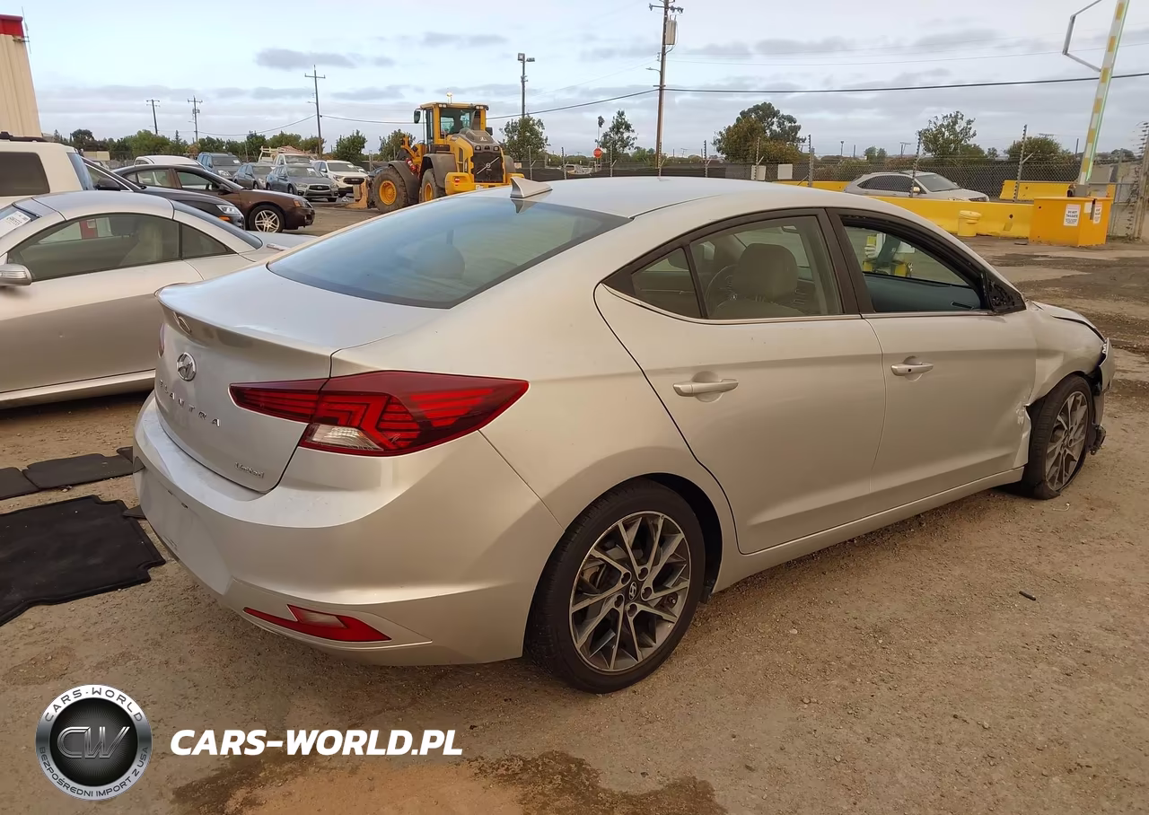 2019 Hyundai Elantra Limited VIN:5NPD84LF6KH401348 - 4