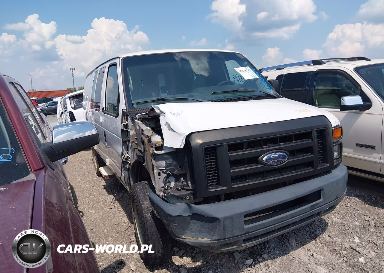 2012 Ford E-350 Super Duty Commercial