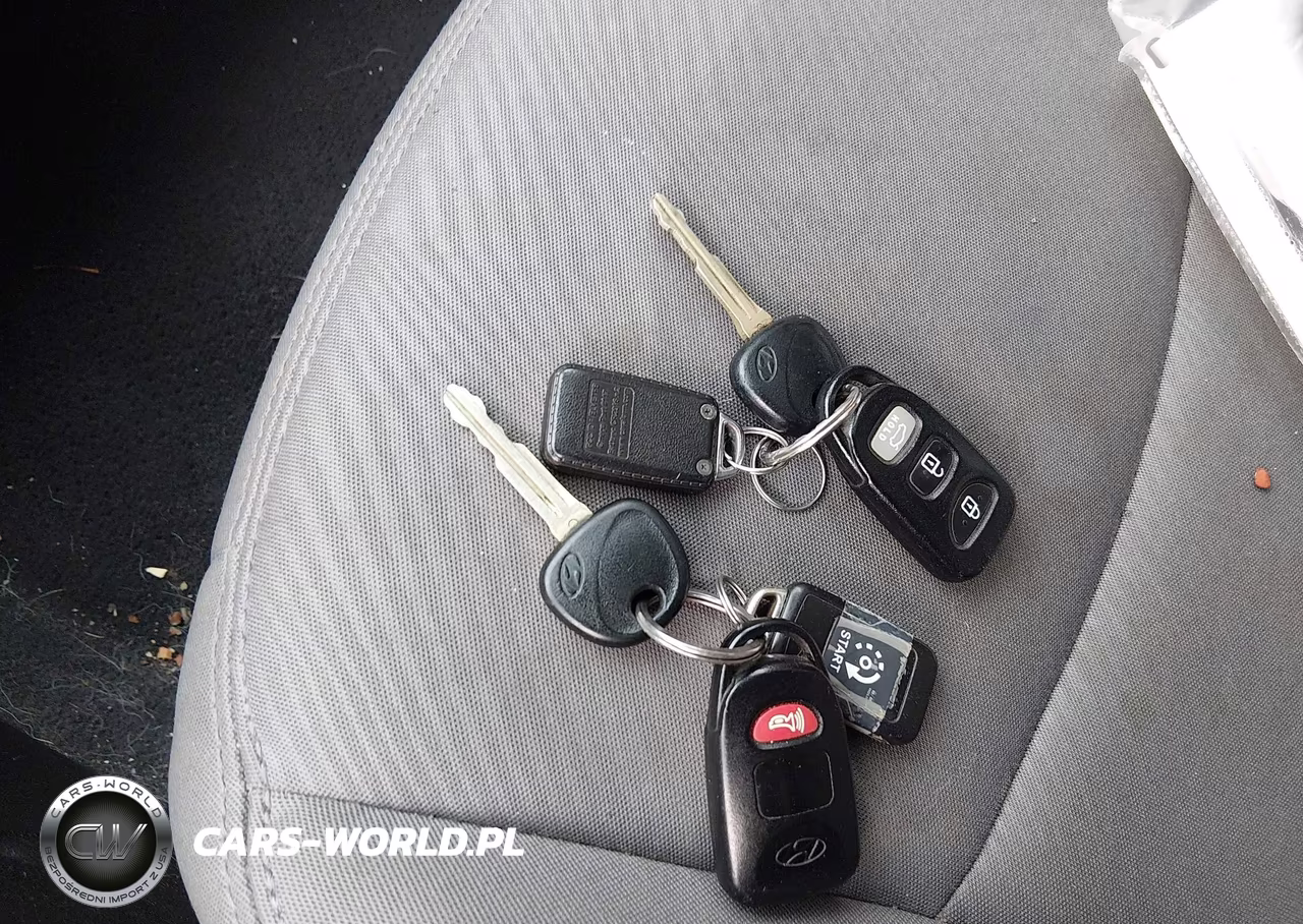 2013 Hyundai Elantra Gls VIN:5NPDH4AE3DH356592 - 11