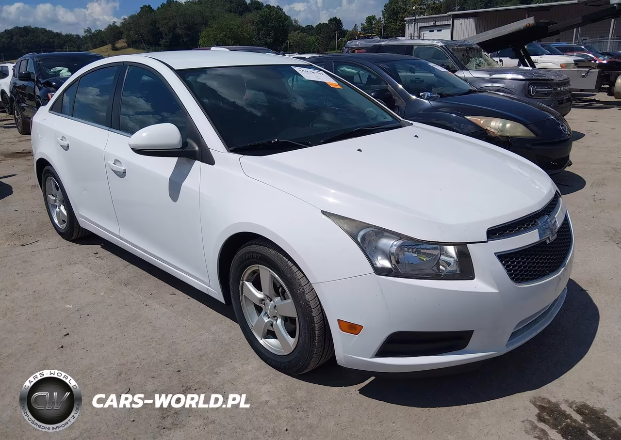 2014 Chevrolet Cruze 1Lt Auto – zdjęcie 1 z 17