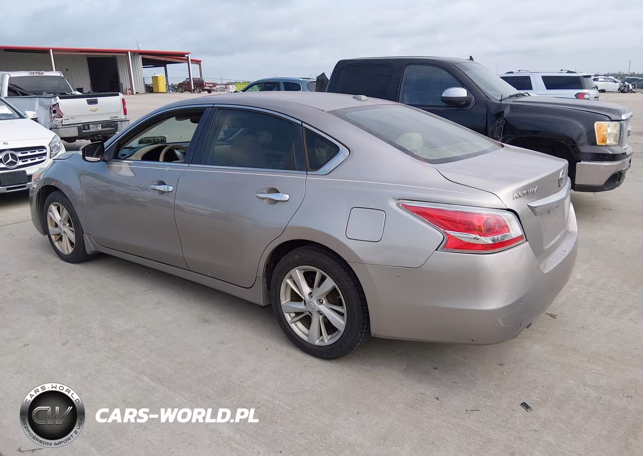 2014 Nissan Altima 2.5 Sv VIN:1N4AL3AP3EN210357 - 3