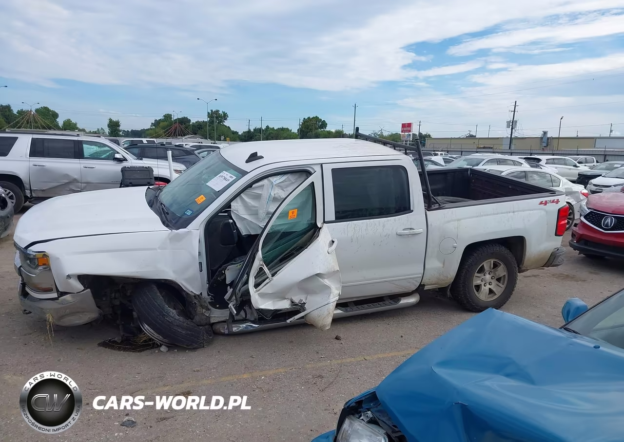 2018 Chevrolet Silverado 1500 1Lt VIN:3GCUKREC8JG429581 - 14