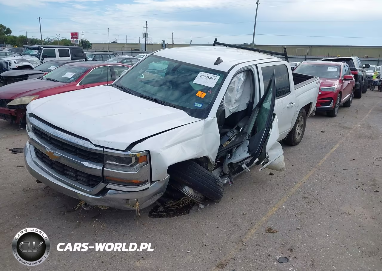 2018 Chevrolet Silverado 1500 1Lt VIN:3GCUKREC8JG429581 - 2