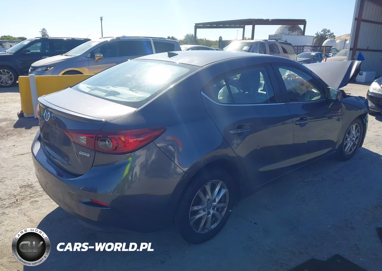 2014 Mazda Mazda3 I Grand Touring VIN:JM1BM1W7XE1108103 - 4
