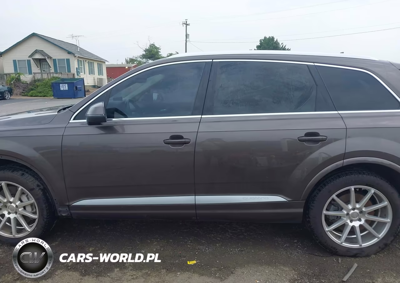 2017 Audi Q7 3.0T Premium VIN:WA1VAAF72HD022285 - 15