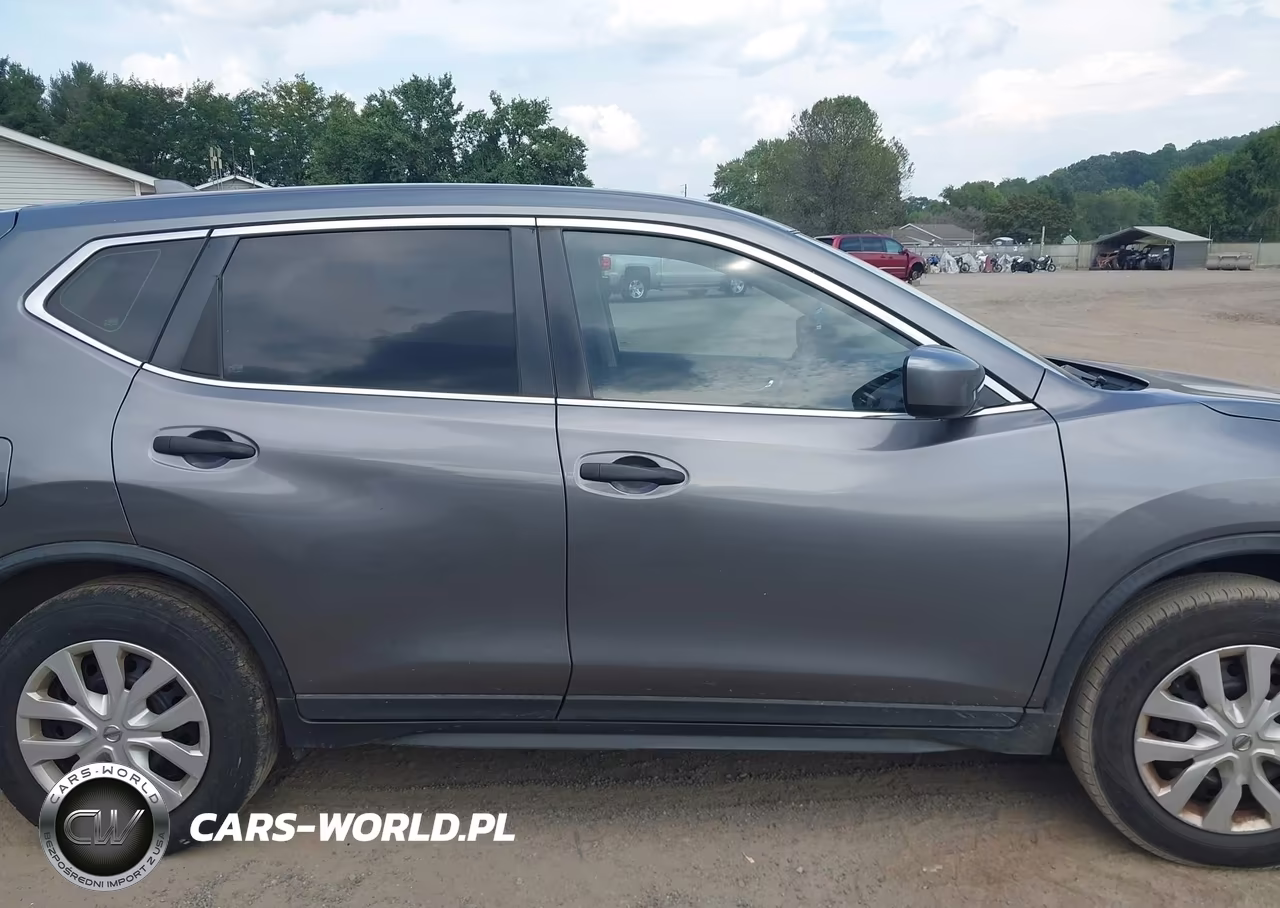 2017 Nissan Rogue S VIN:KNMAT2MV7HP583859 - 14