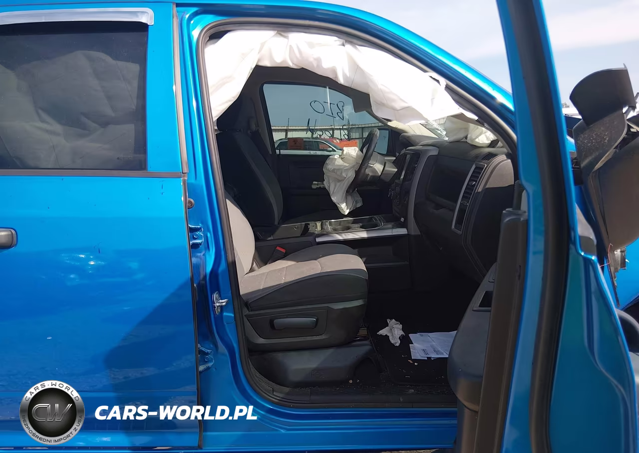 2021 Ram 1500 Classic VIN:1C6RR7FG8MS560800 - 5