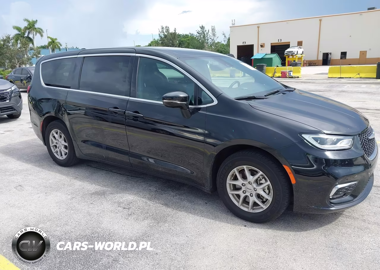 2025 Chrysler Pacifica Select – zdjęcie 1 z 18
